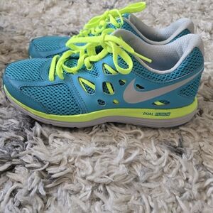 Nike Dual Fusion Blue and Neon Green Sneakers